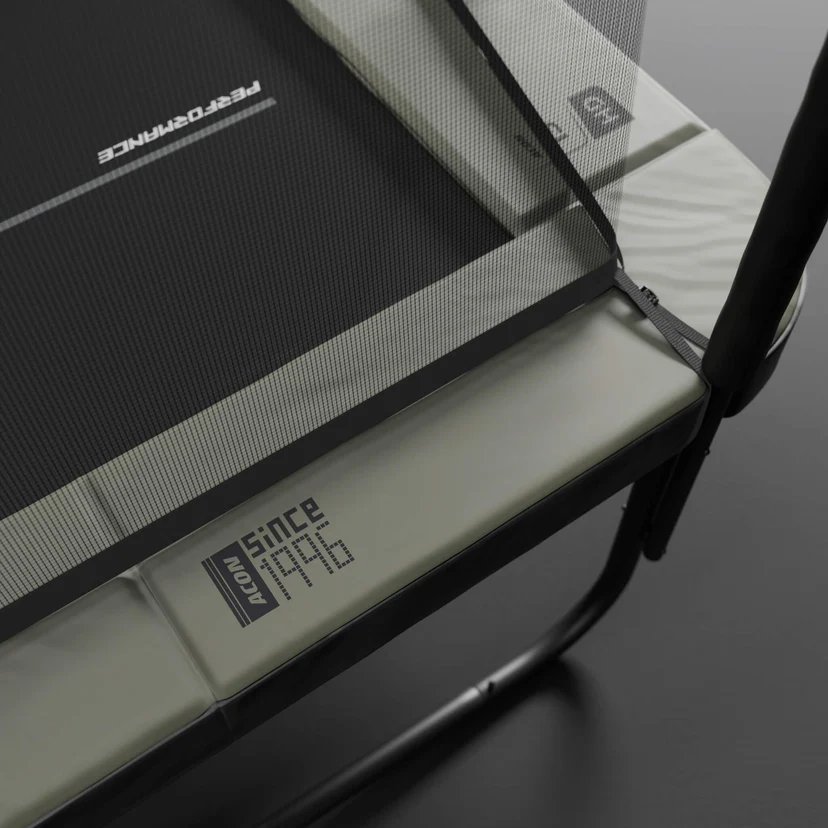 13HD-pro-detail-corner