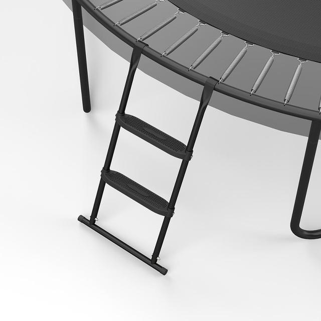ladder_round_trampolines_3_640x640.jpg